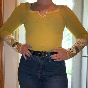 Free People Thermal Top w/sleeve detailing